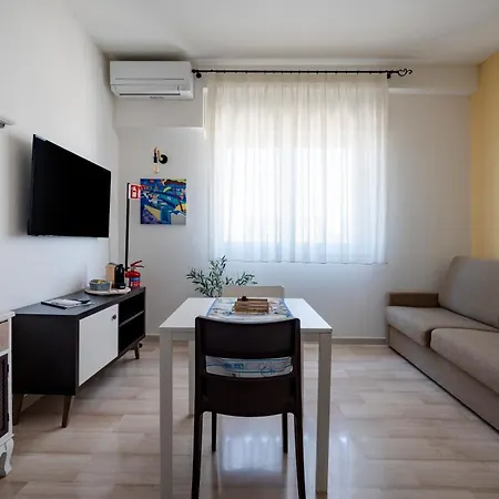 Mediterranea - Train&bas Station 1minwalk Apartment *